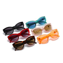 2020 Low MOQ Tiny Colorful Cateye Fashion Sunglasses